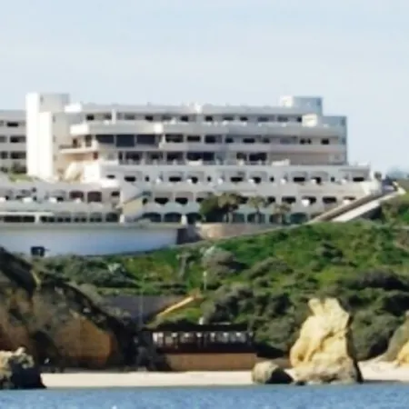 Iberlagos Aparthotel 3*