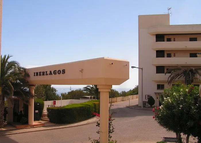 شقة فندقية Iberlagos 3*