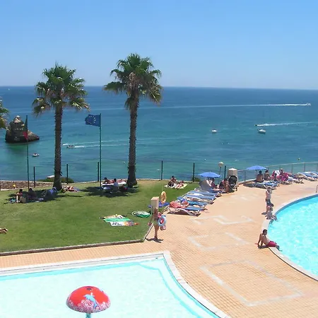 アパートホテル Iberlagos 3*